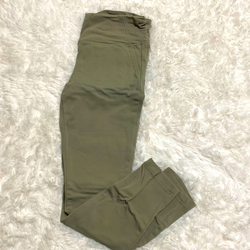 Army green high waisted leggings
